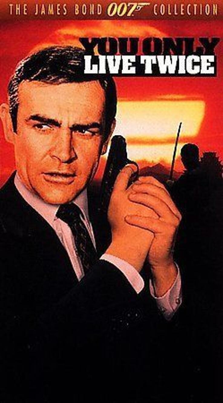 You Only Live Twice (VHS, 1995)